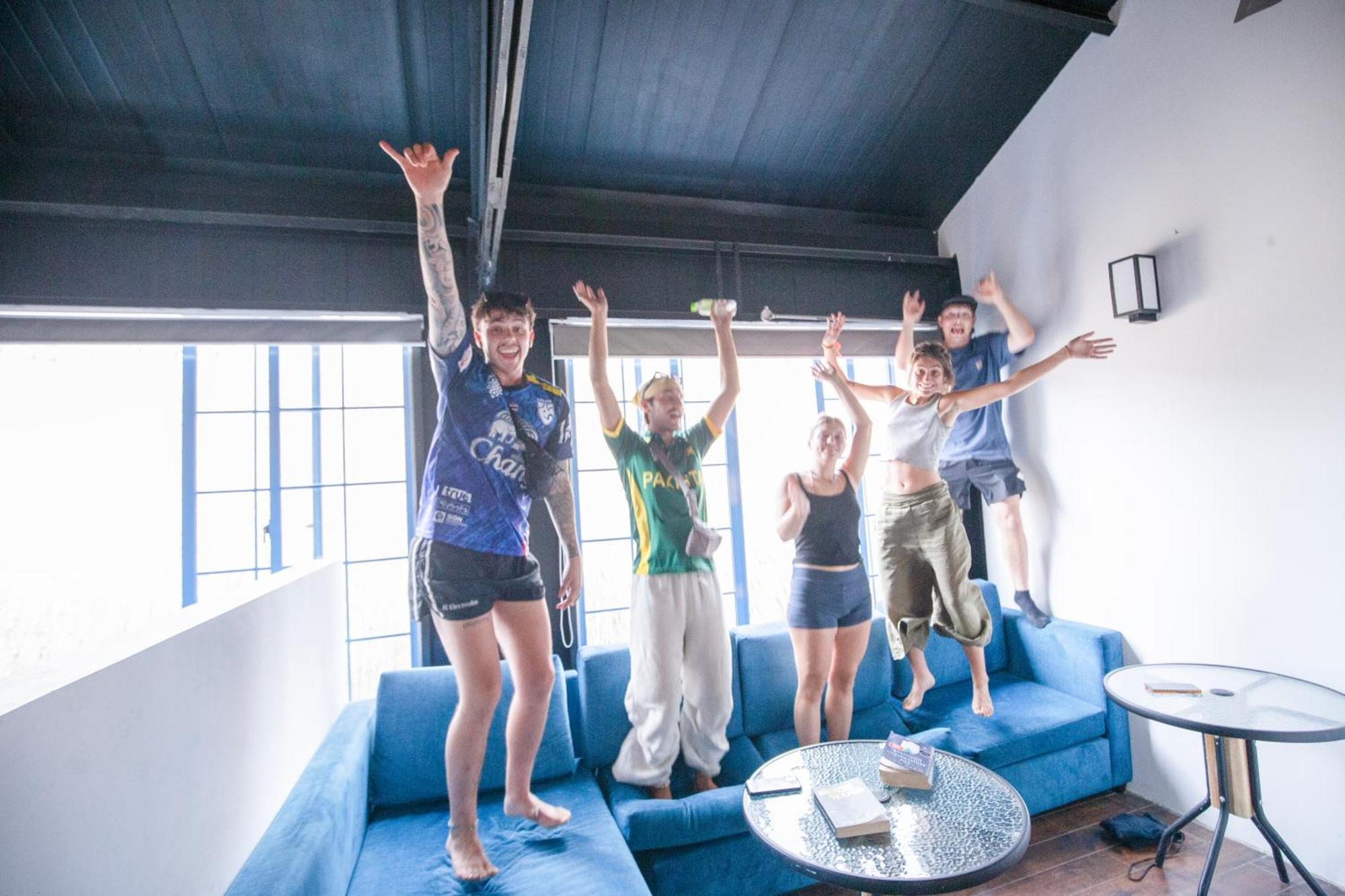 Hangover Hostels Елла Екстер'єр фото