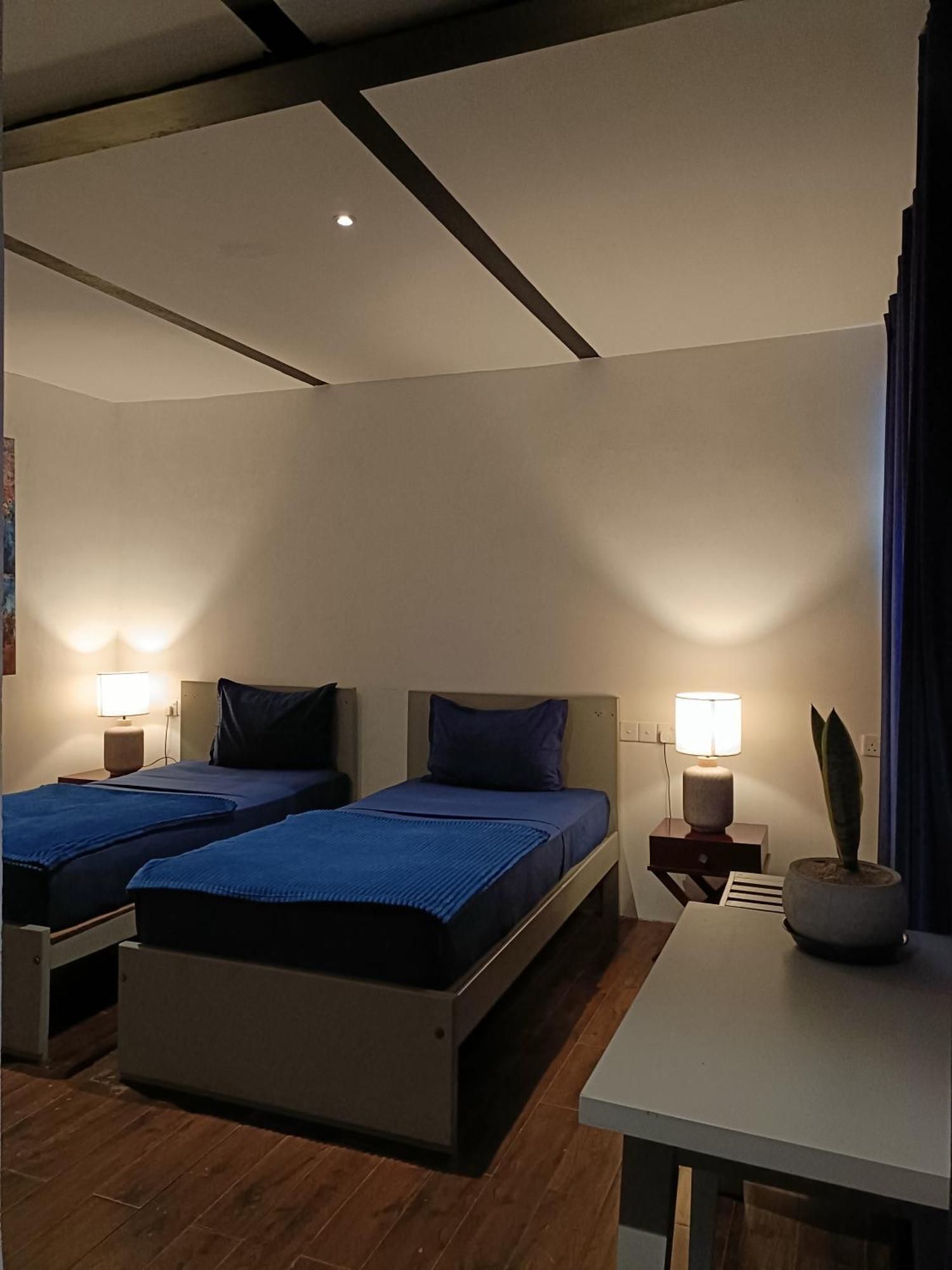 Hangover Hostels Елла Екстер'єр фото